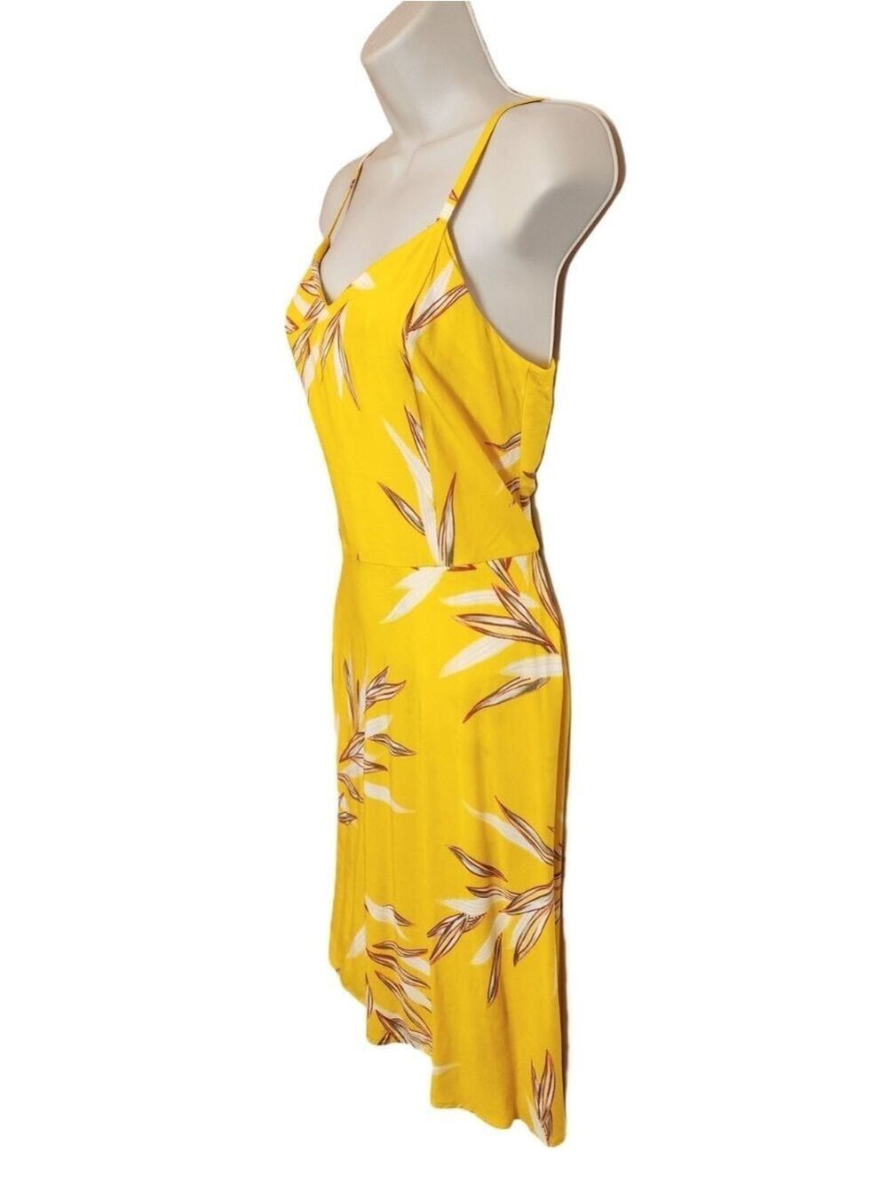 Apt 9 Yellow Floral Spaghetti Strap Fit And Flare Mini Dress Medium - Picture 3 of 9